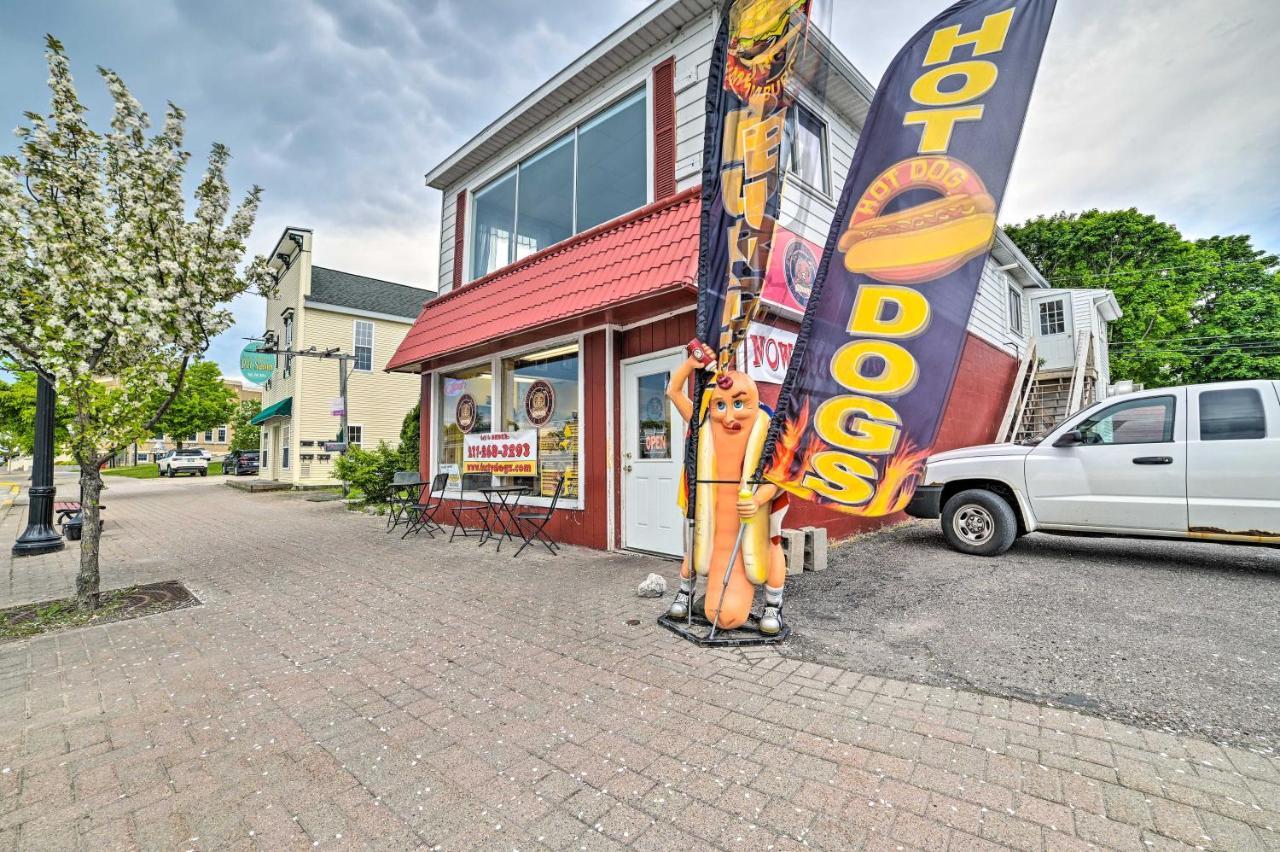 Walkable St Ignace Condo With Lake Huron Views Saint Ignace Εξωτερικό φωτογραφία
