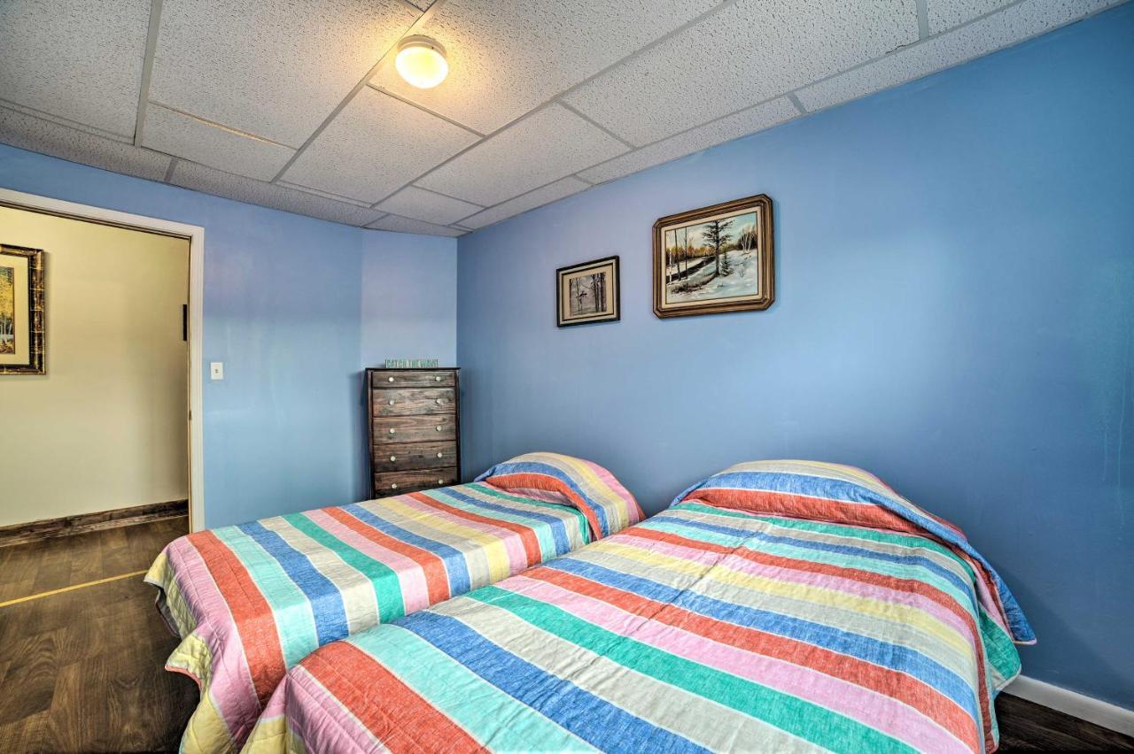 Walkable St Ignace Condo With Lake Huron Views Saint Ignace Εξωτερικό φωτογραφία