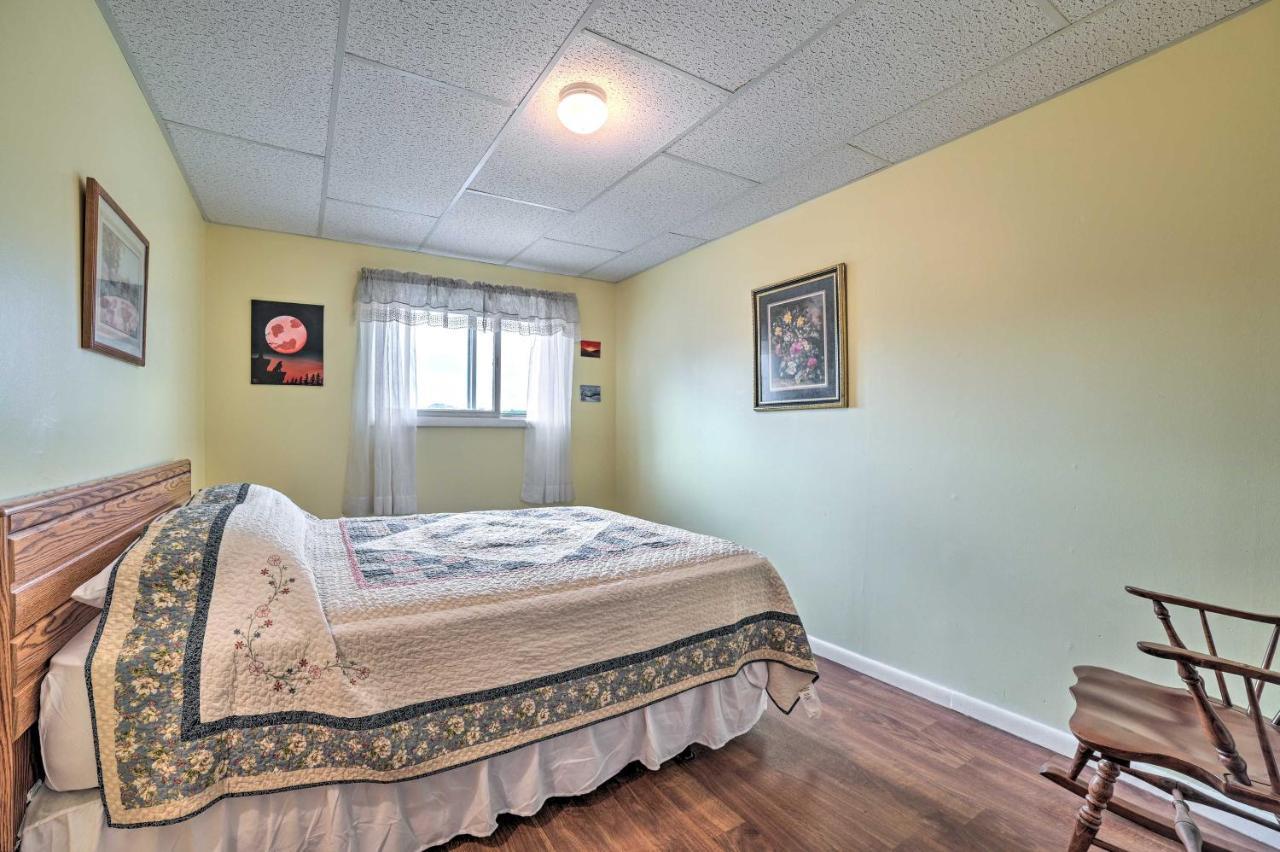 Walkable St Ignace Condo With Lake Huron Views Saint Ignace Εξωτερικό φωτογραφία
