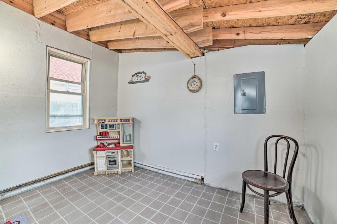 Walkable St Ignace Condo With Lake Huron Views Saint Ignace Εξωτερικό φωτογραφία
